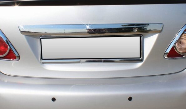 ORNAMENT CROMAT PORTBAGAJ TOYOTA COROLLA 2007-2010