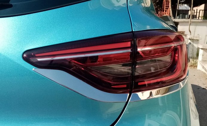 ORNAMENTE CROMATE STOPURI SPATE RENAULT CLIO V 2019+ ORNAMENTE CROMATE STOPURI SPATE RENAULT CLIO V 2019+